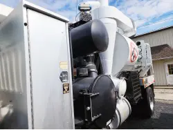 2014 FREIGHTLINER 108 SD w/VACTOR Mfg. HXX Prodigy® HYDRO & DRY VACUUM EXCAVATOR 