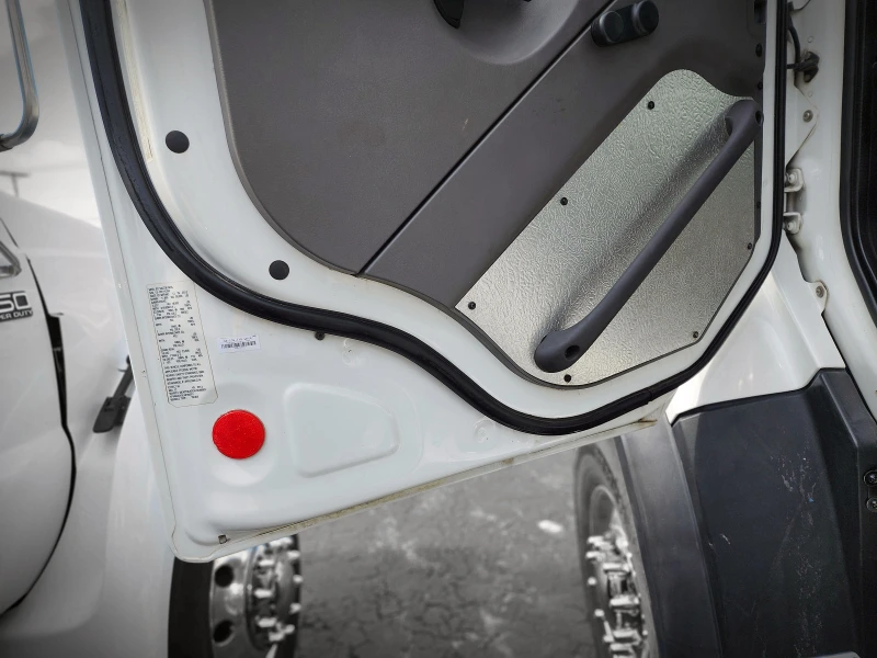 2014 FREIGHTLINER 108 SD w/VACTOR Mfg. HXX Prodigy® HYDRO & DRY VACUUM EXCAVATOR 