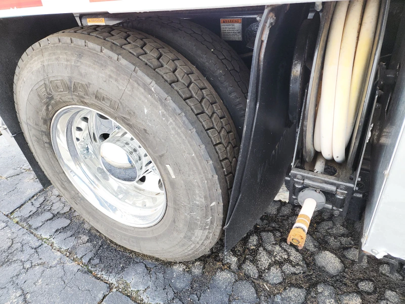 2014 FREIGHTLINER 108 SD w/VACTOR Mfg. HXX Prodigy® HYDRO & DRY VACUUM EXCAVATOR 