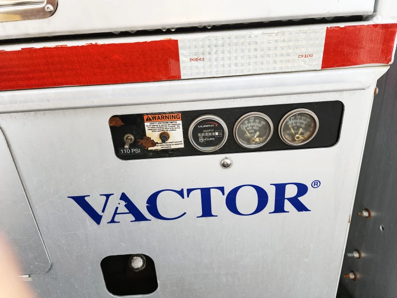 2014 FREIGHTLINER 108 SD w/VACTOR Mfg. HXX Prodigy® HYDRO & DRY VACUUM EXCAVATOR 