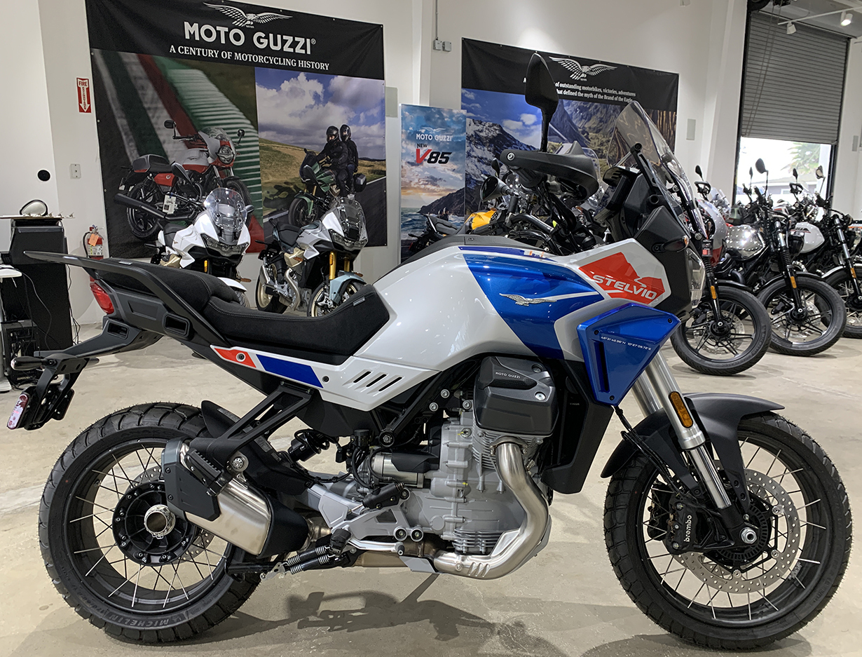 2025 Moto Guzzi STELVIO DUECENTO TRIBUTO BASE in Costa Mesa, CA