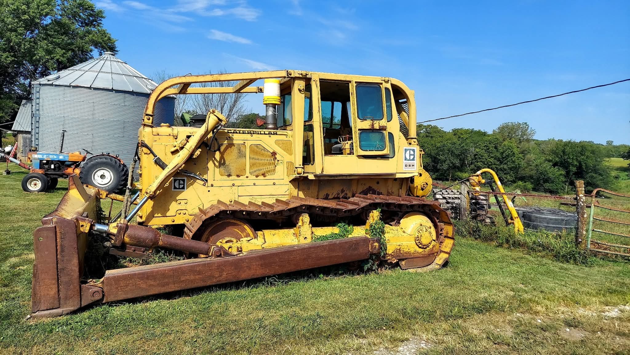1964 CATERPILLAR D8H in Moulton, IA