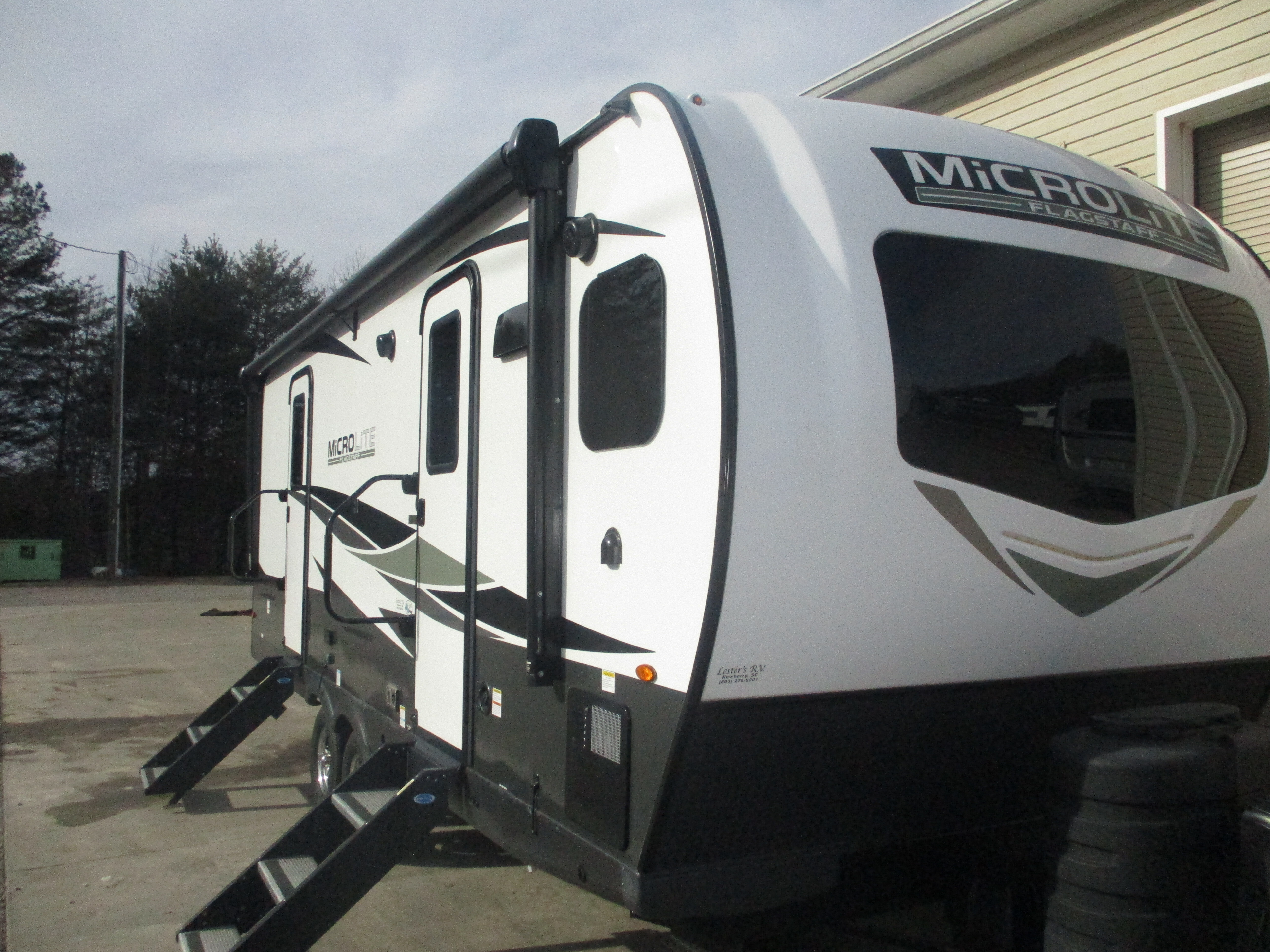 2024 Forest River FLAGSTAFF MICRO LITE 25FKBS in north wilkesboro NC