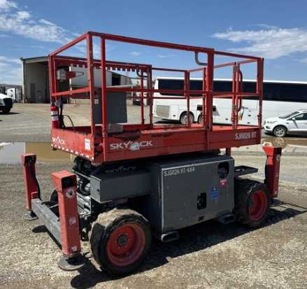 Skyjack SJ6826RT Equipment For Sale - Skyjack SJ6826RT Equipment