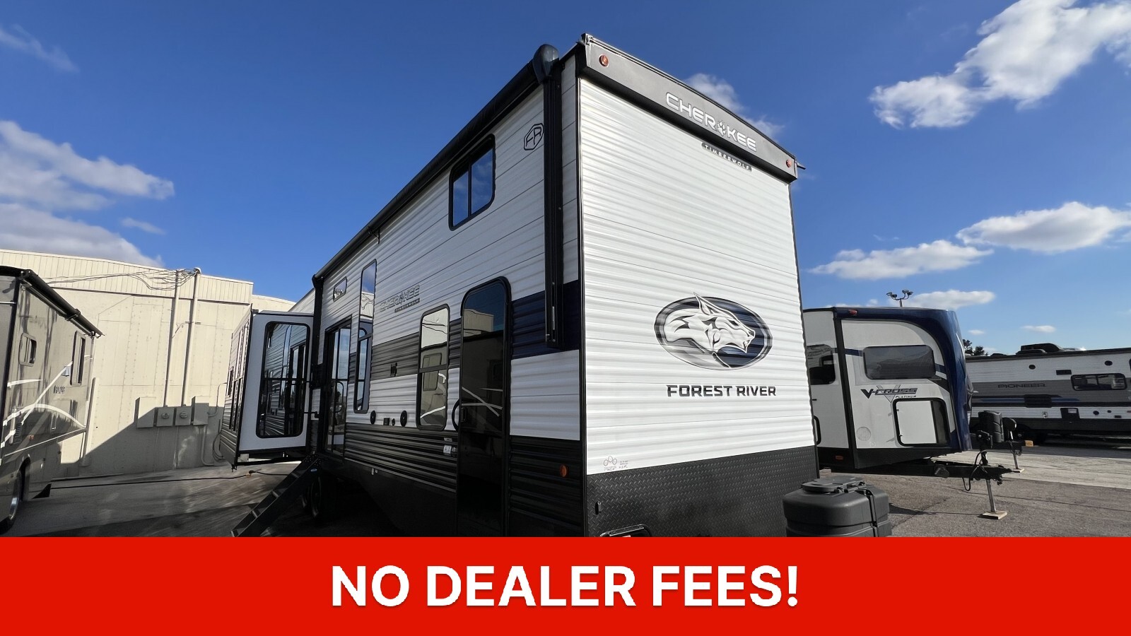 2026 Forest River Cherokee Timberwolf 39DL in sarasota FL