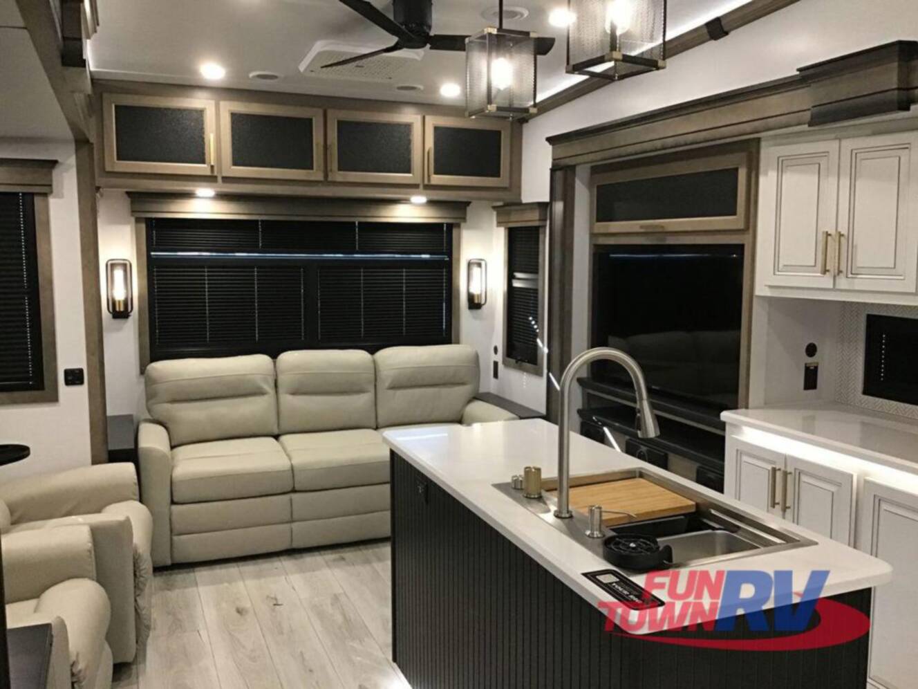 A photo of this 2026 Keystone Rv Montana 3231CK