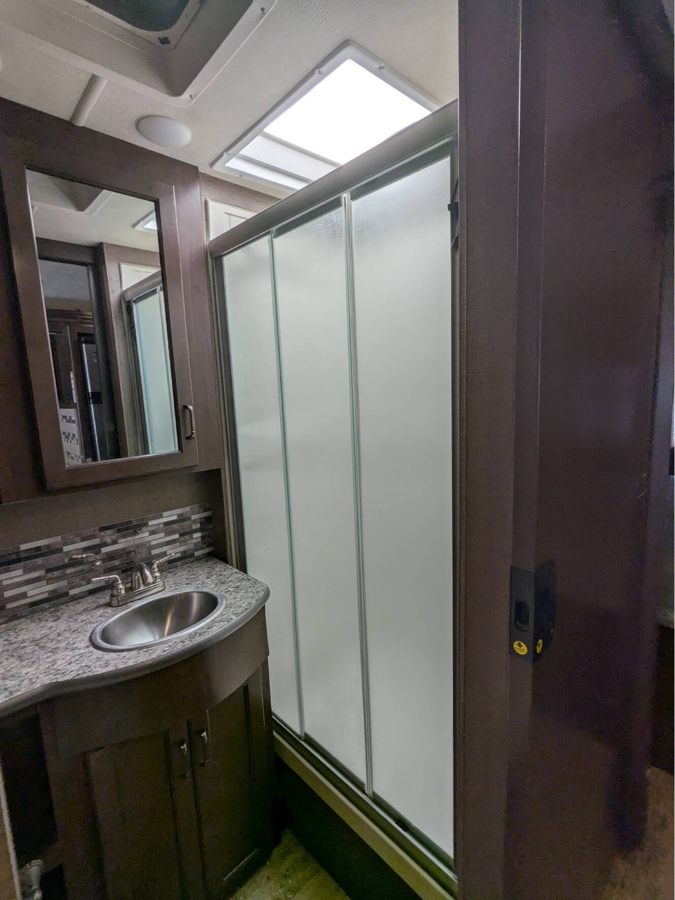 A photo of this 2018 Thor Motor Coach HURRICANE 29M
