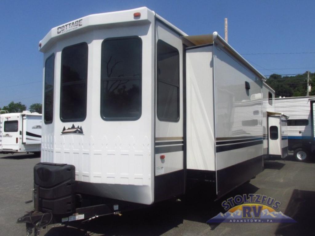 2023 Forest River Rv Cedar Creek Cottage 40CDL in adamstown PA