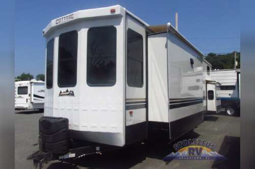 2023 Forest River Rv Cedar Creek Cottage 40CDL in adamstown PA