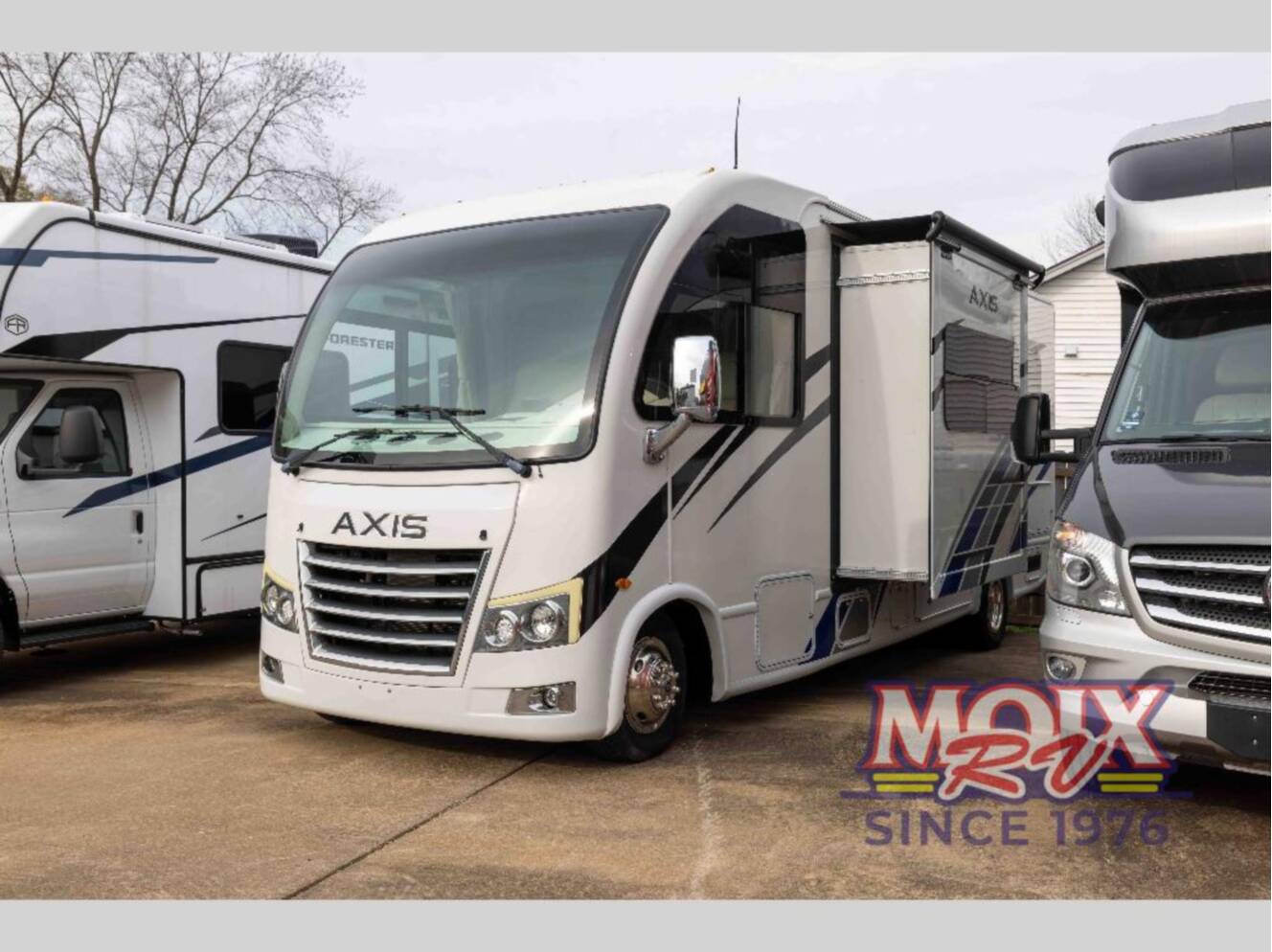 A photo of this 2023 Thor Motor Coach Axis 24.1
