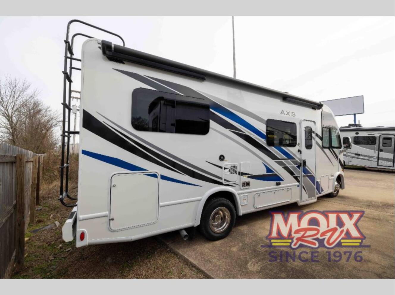 A photo of this 2023 Thor Motor Coach Axis 24.1