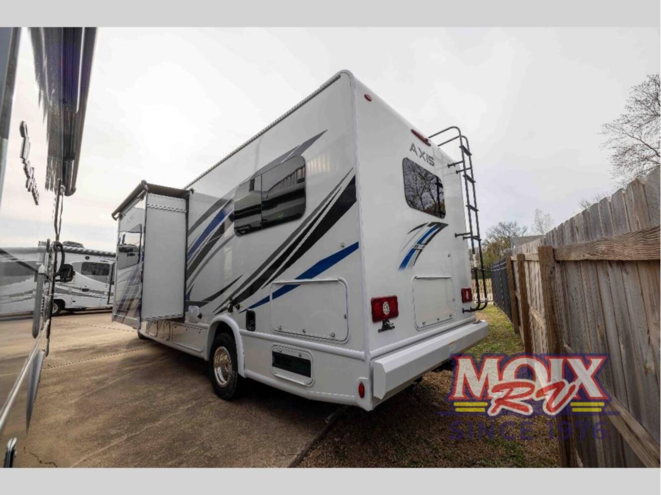 A photo of this 2023 Thor Motor Coach Axis 24.1