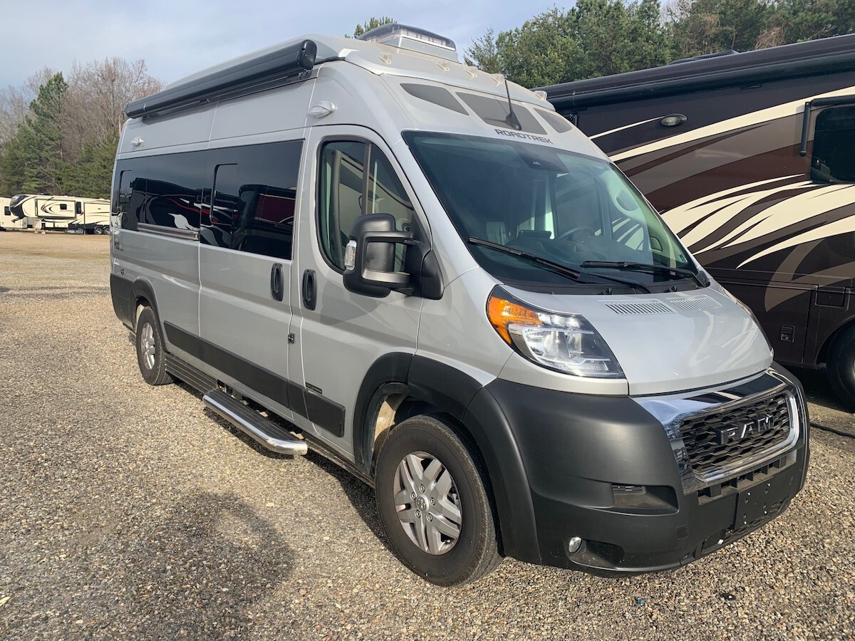 2023 Roadtrek PLAY SLUMBER in statesville NC