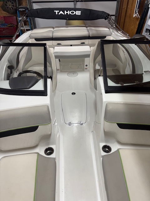 2020 Tahoe BOWRIDER in moulton AL