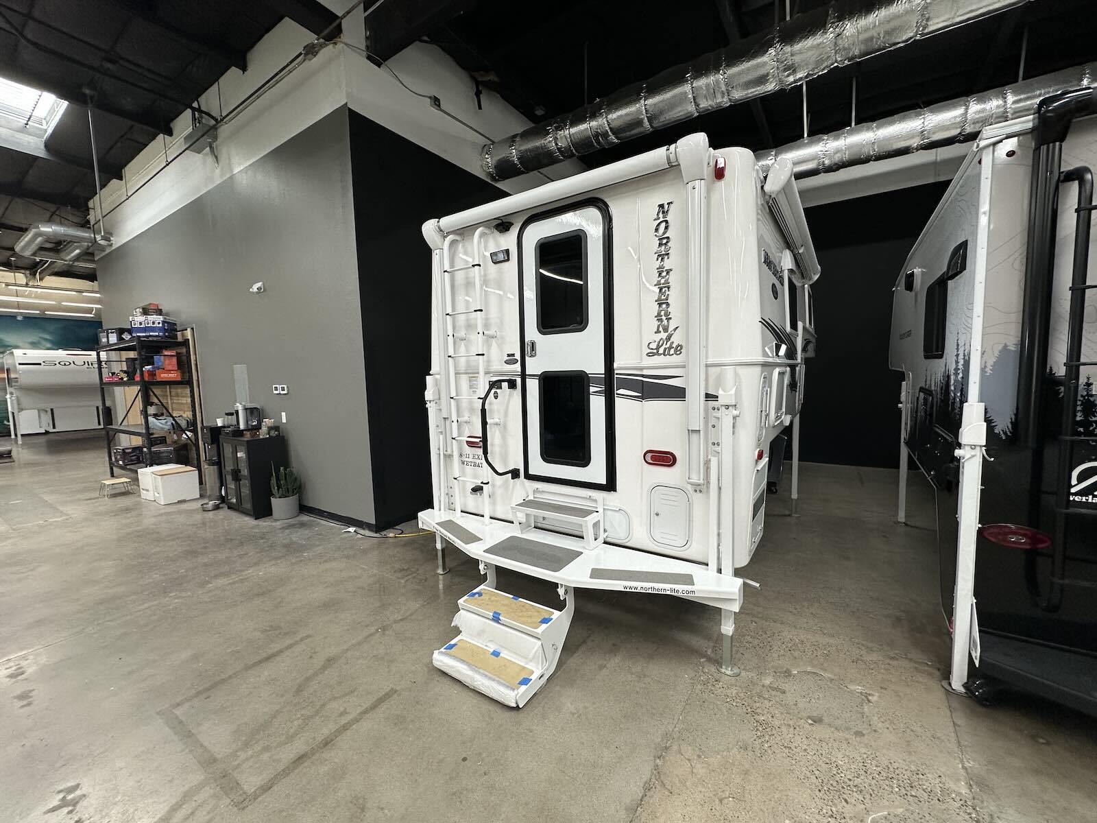 2026 Northern Lite 8-11 EXLEWB in san diego CA