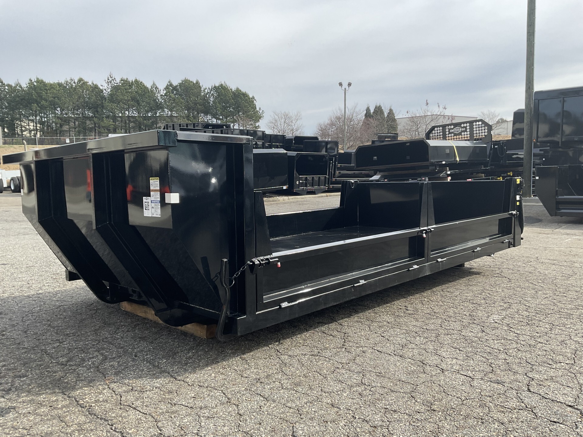 2026 SWITCH-N-GO 11FT CONTRACTOR DUMP BODY WITH FOLD DOWN SIDES in Winder, GA