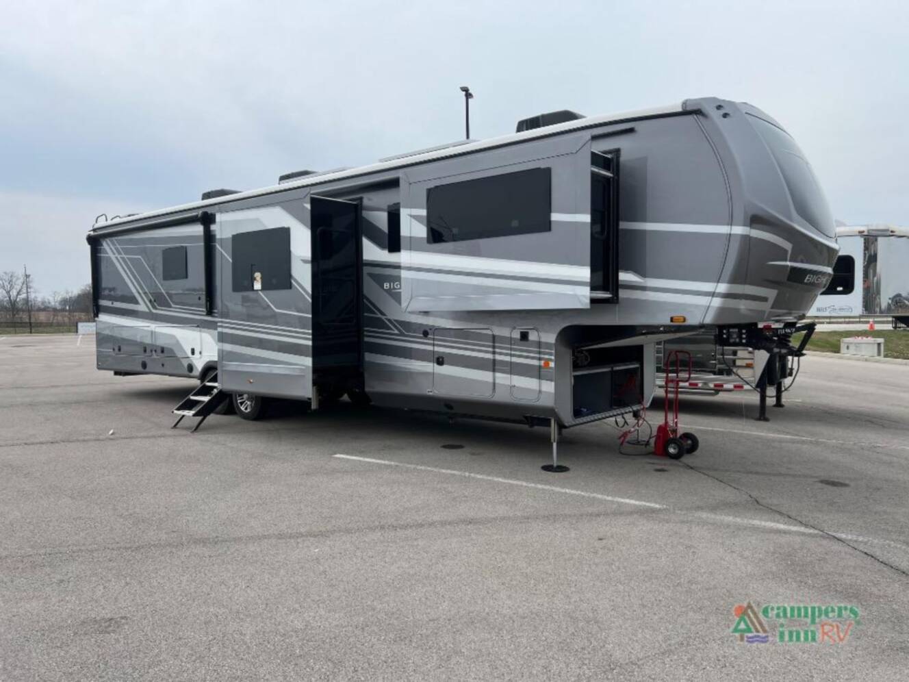A photo of this 2026 Heartland Bighorn 39FL
