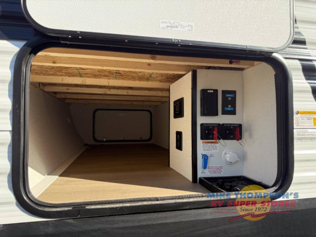 A photo of this 2026 Grand Design Momentum MAV 27MAV