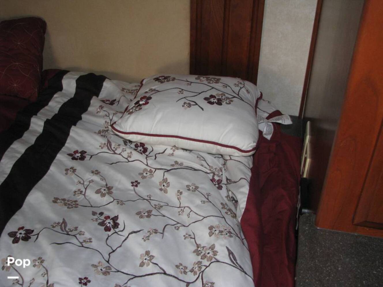 A photo of this 2007 American Coach American Tradition 42R