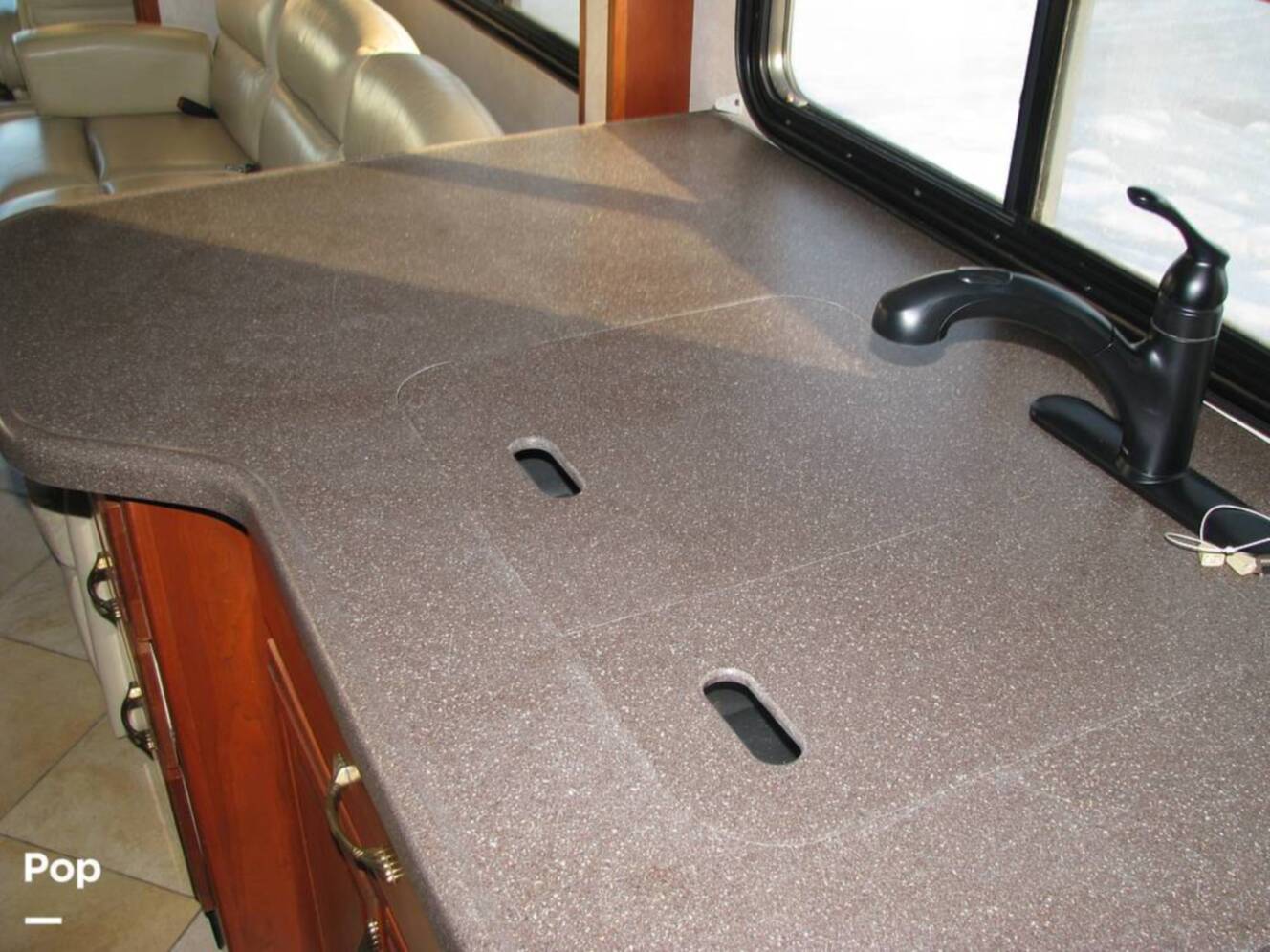 A photo of this 2007 American Coach American Tradition 42R