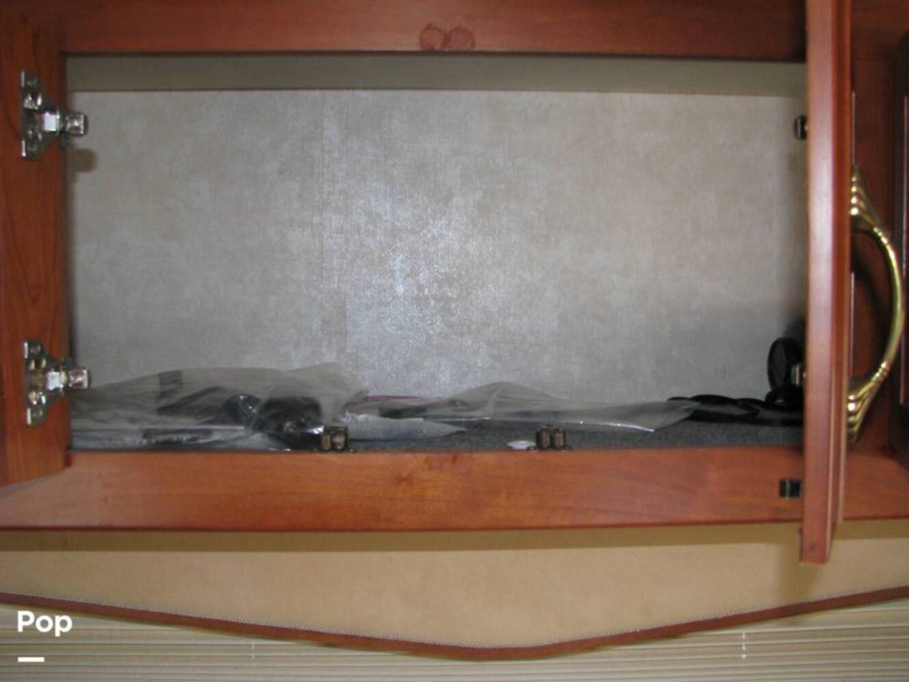 A photo of this 2007 American Coach American Tradition 42R