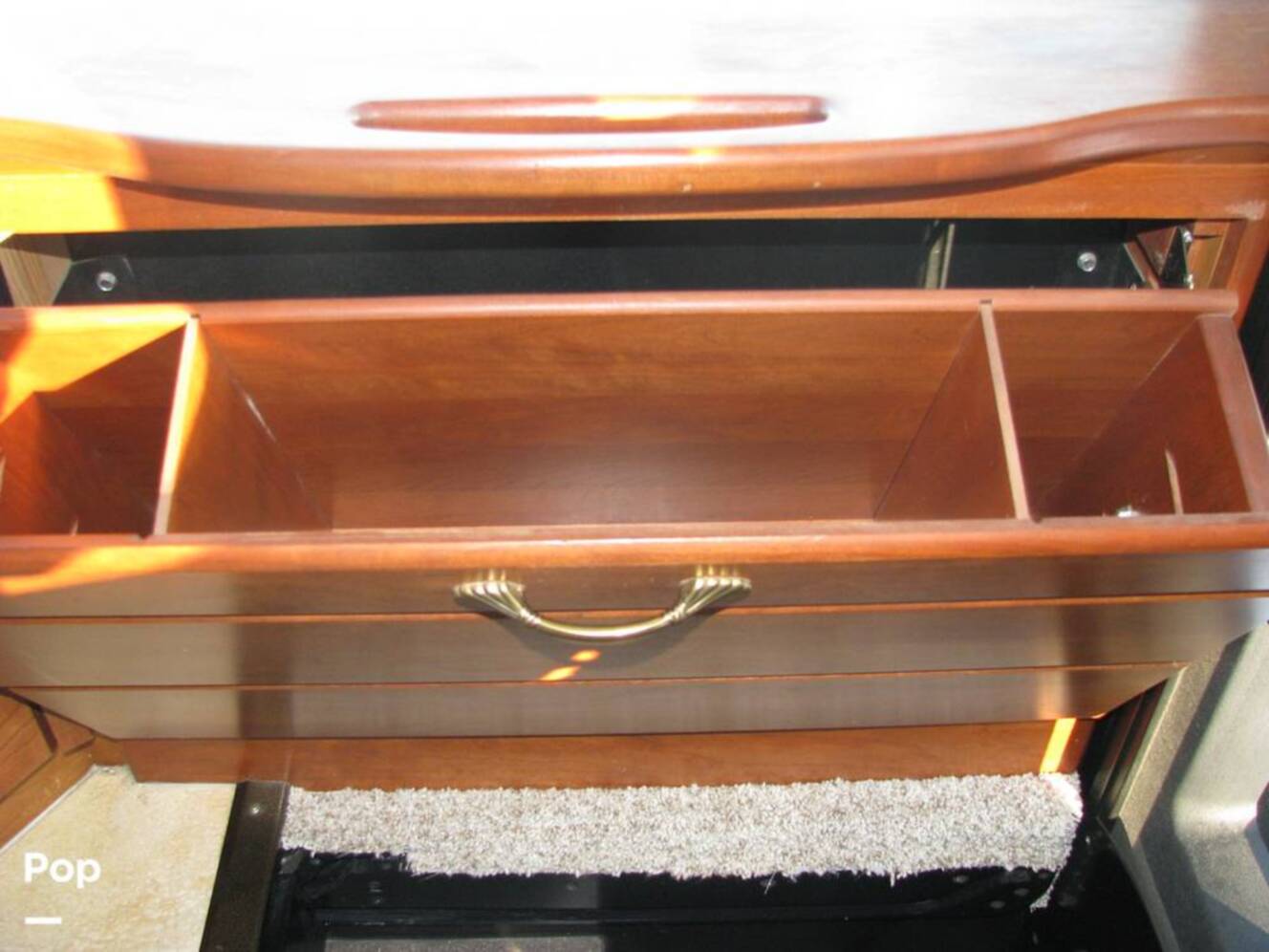 A photo of this 2007 American Coach American Tradition 42R