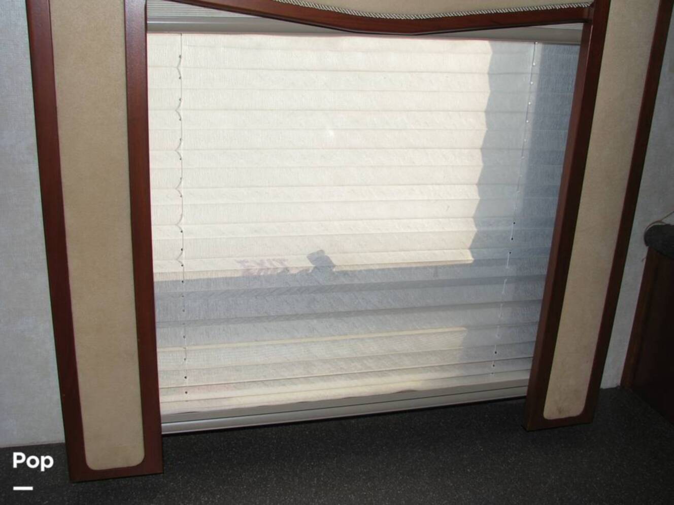 A photo of this 2007 American Coach American Tradition 42R