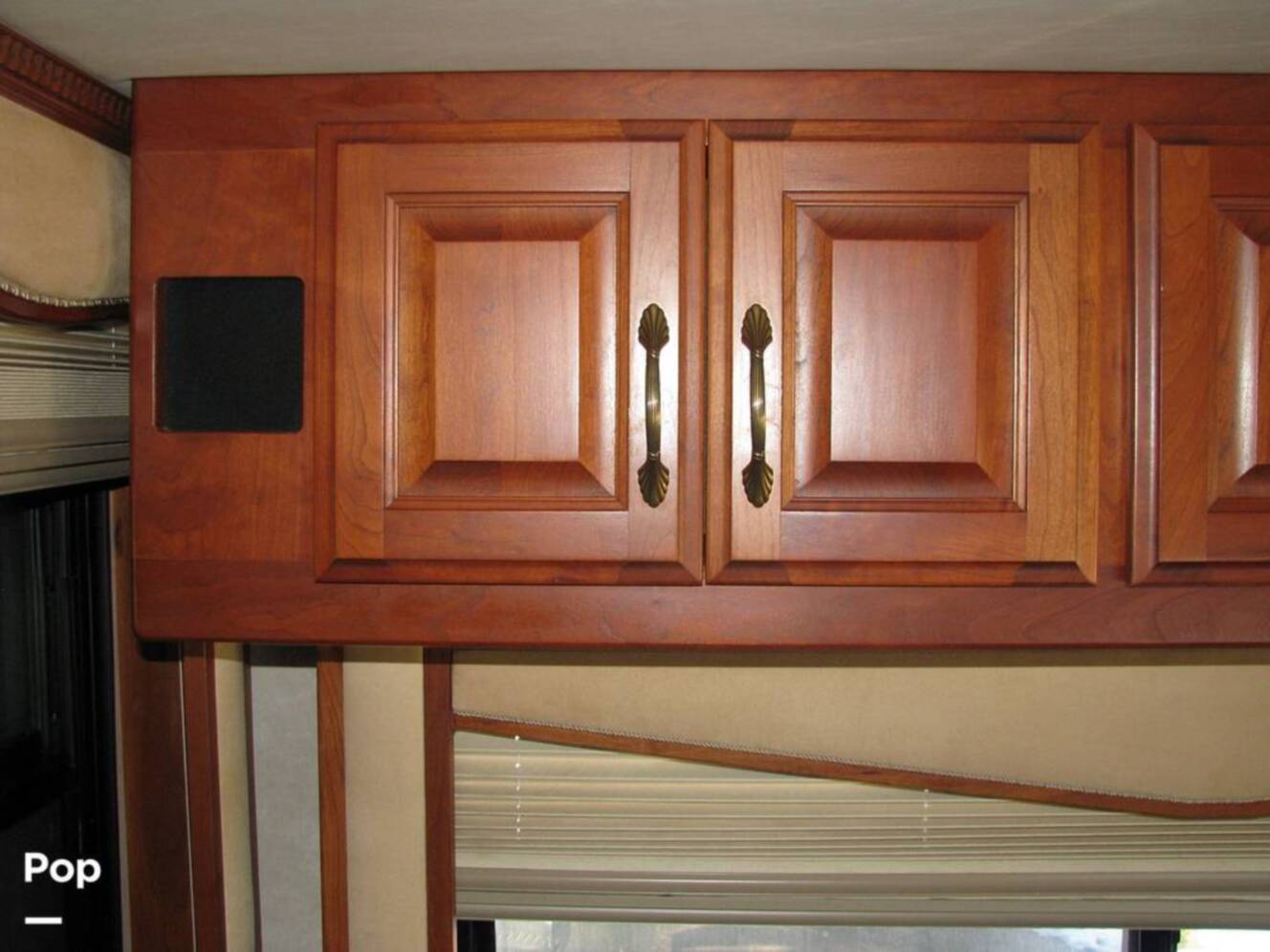 A photo of this 2007 American Coach American Tradition 42R