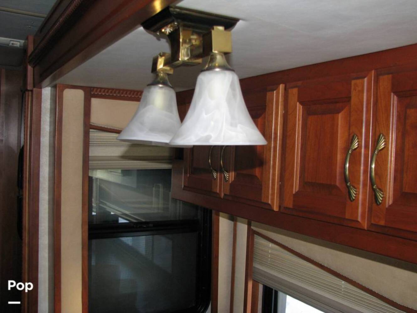A photo of this 2007 American Coach American Tradition 42R