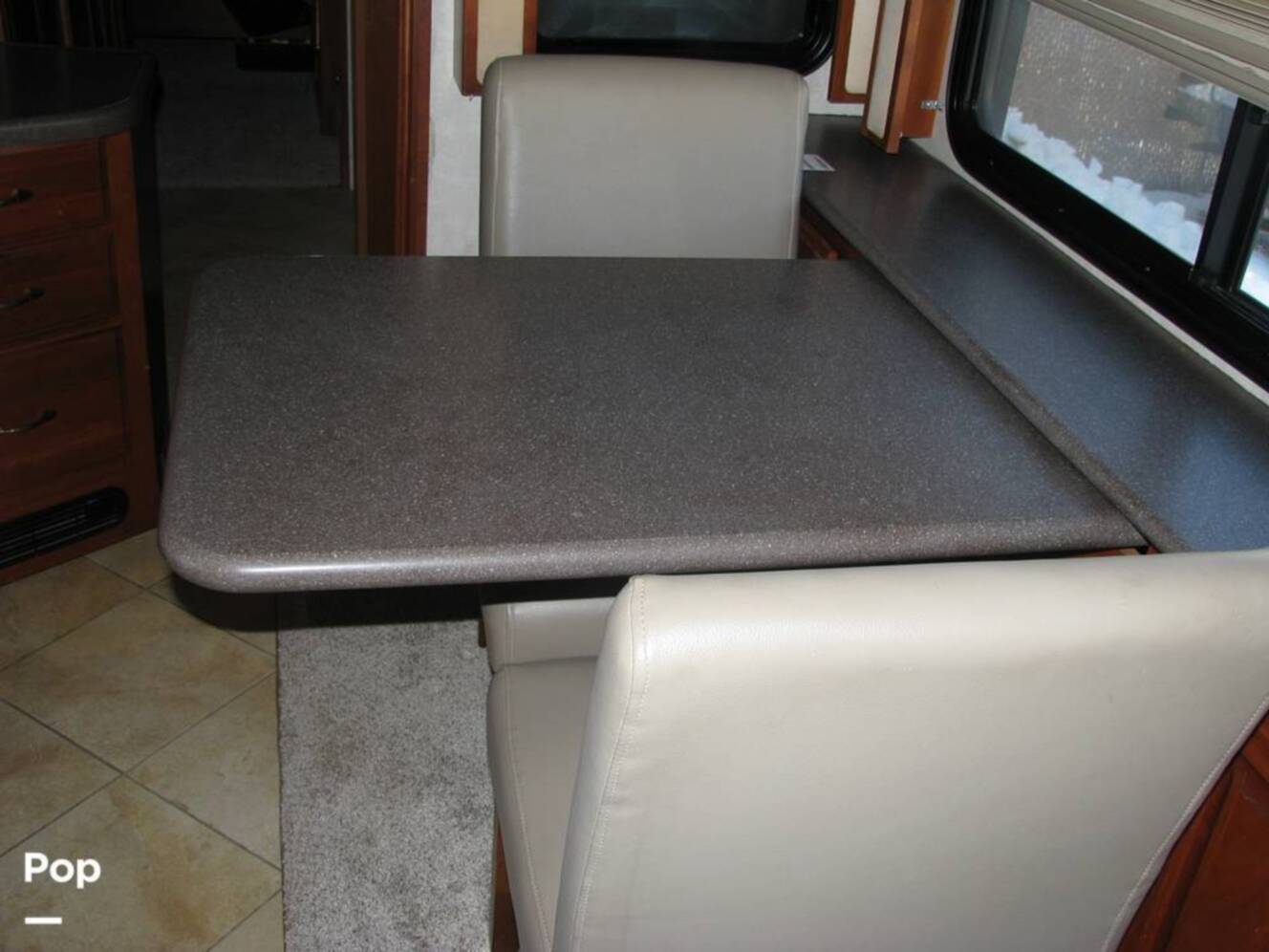 A photo of this 2007 American Coach American Tradition 42R