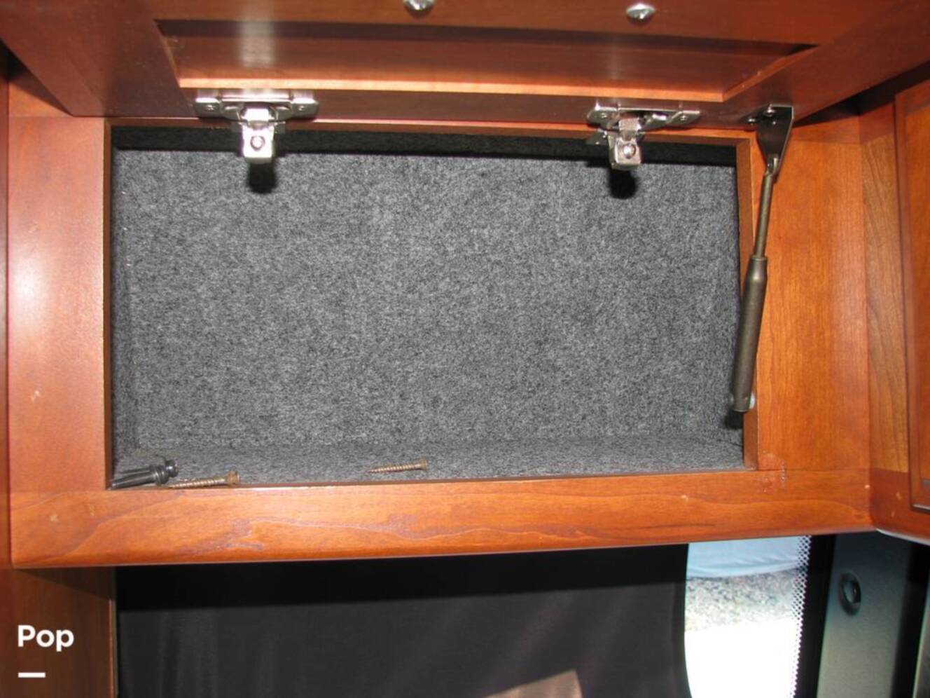 A photo of this 2007 American Coach American Tradition 42R