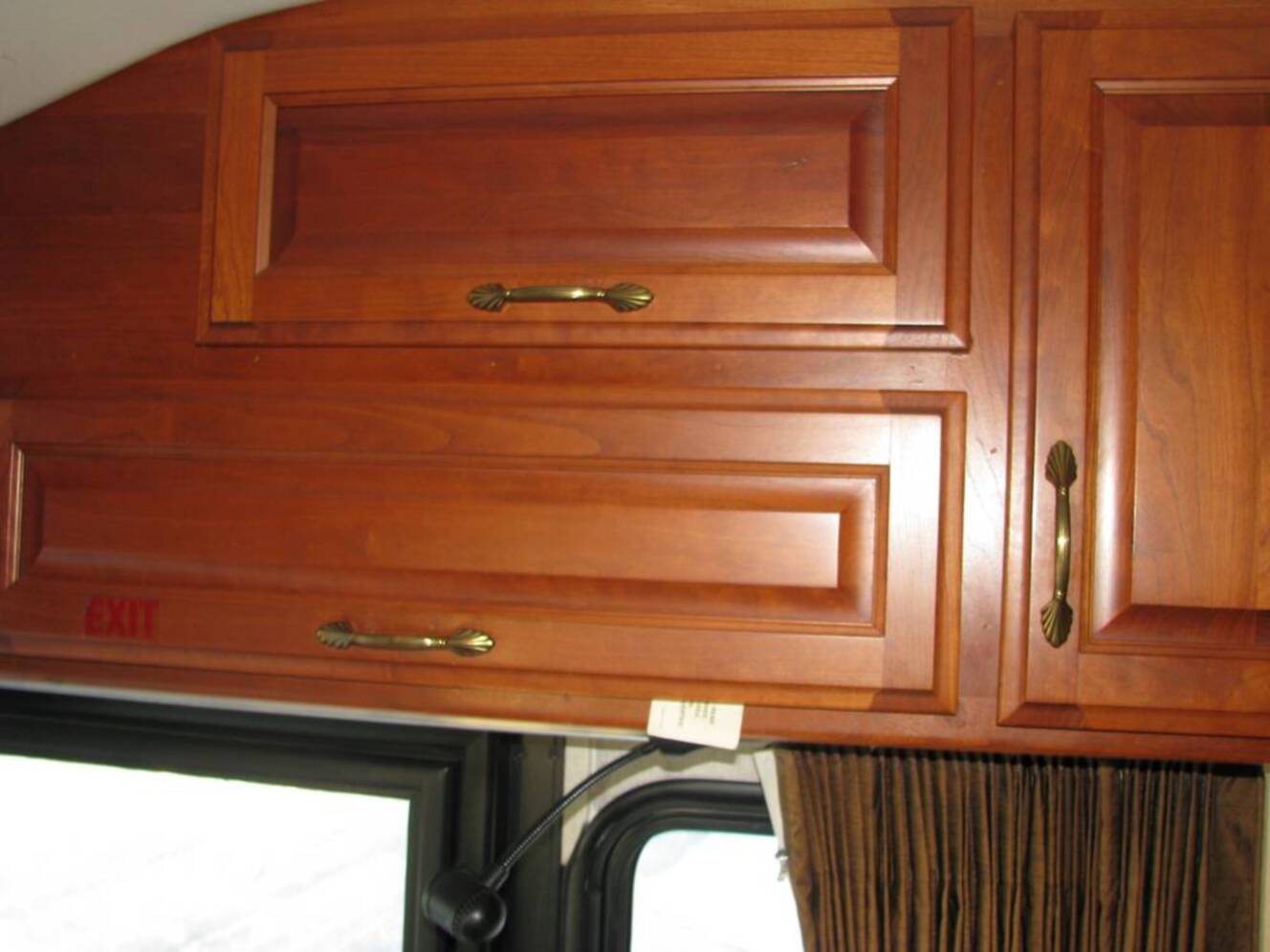 A photo of this 2007 American Coach American Tradition 42R