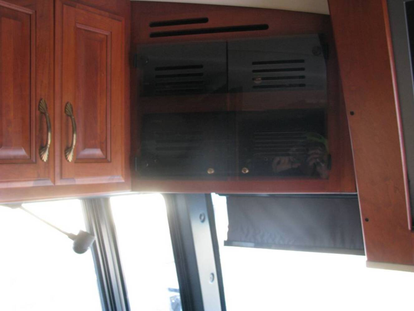 A photo of this 2007 American Coach American Tradition 42R