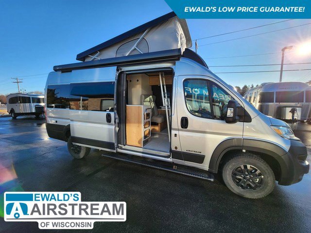 2025 Airstream Rangeline Std. Model in hales corners WI
