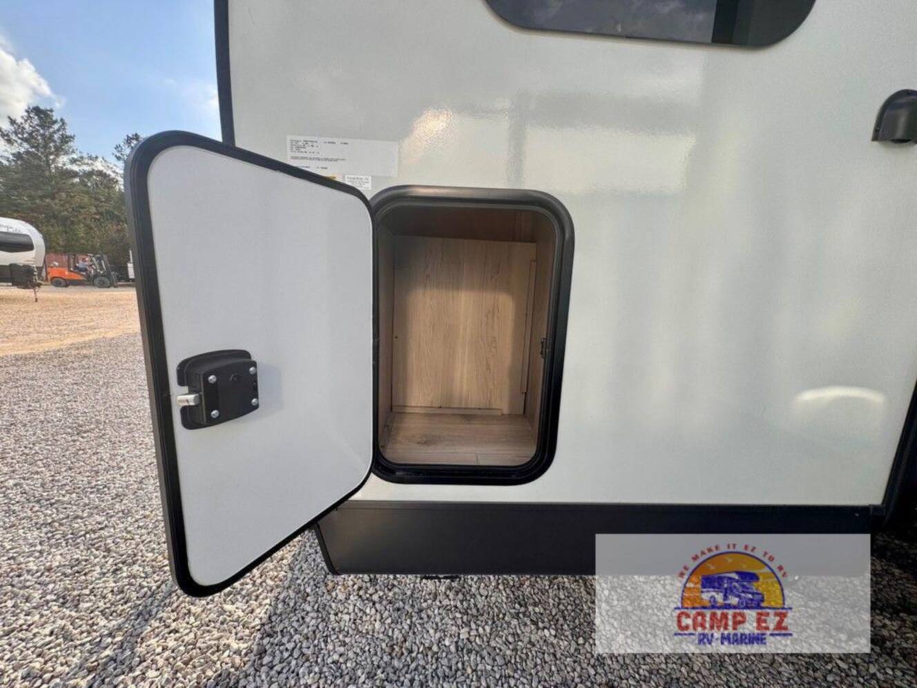 A photo of this 2026 Forest River Rv Flagstaff Super Lite 26SFK