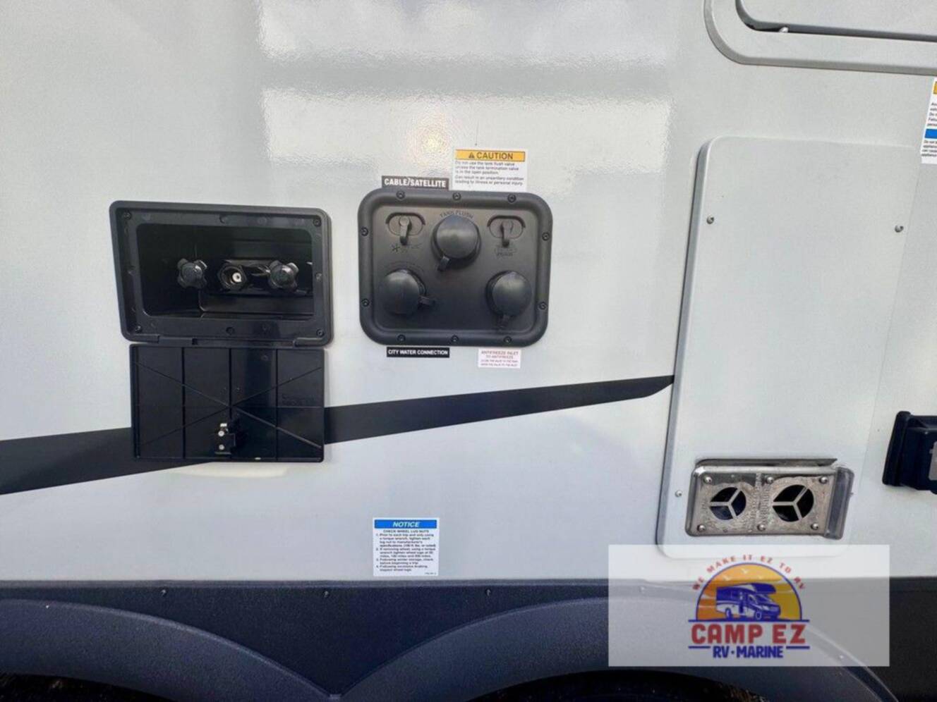 A photo of this 2026 Forest River Rv Flagstaff Super Lite 26SFK