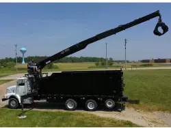 2003 WESTERN STAR 4900SA TRI-AXLE GRAPPLE TRUCK, CRANE TRUCK, KNUCKLEBOOMS, HAUL TRUCK.