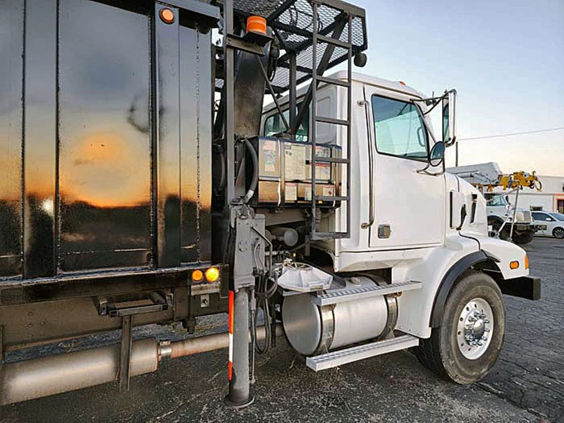 2003 WESTERN STAR 4900SA TRI-AXLE GRAPPLE TRUCK, CRANE TRUCK, KNUCKLEBOOMS, HAUL TRUCK.