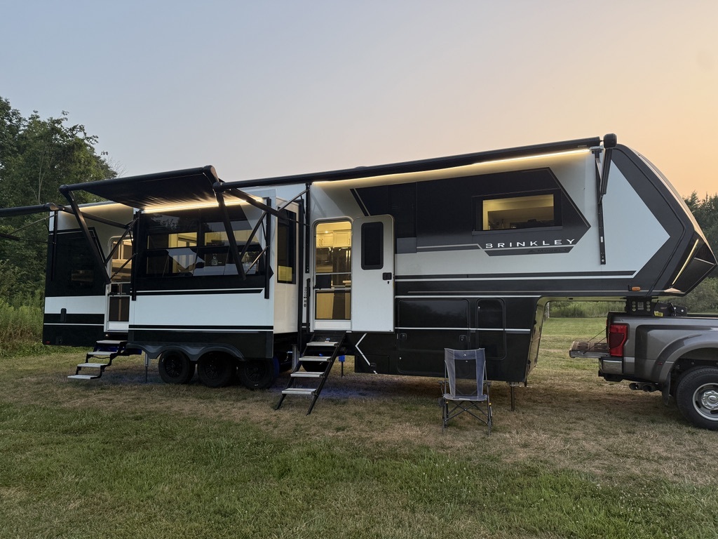 2024 Brinkley MODEL G 3500 RV