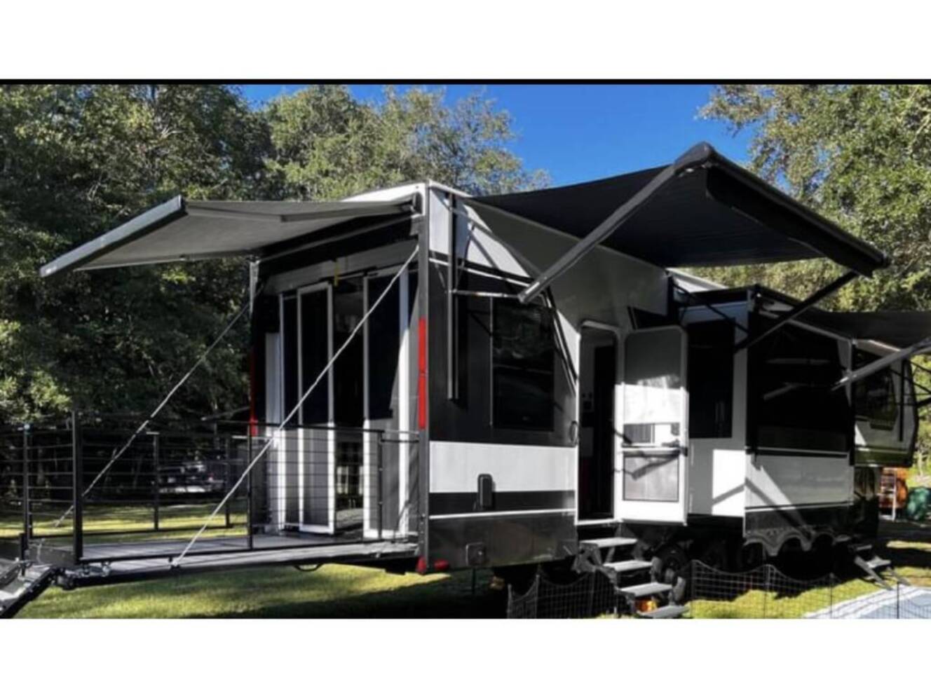 A photo of this 2024 Brinkley MODEL G 3500