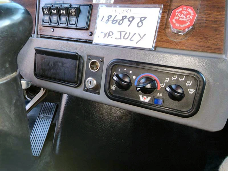 2003 WESTERN STAR 4900SA TRI-AXLE GRAPPLE TRUCK, CRANE TRUCK, KNUCKLEBOOMS, HAUL TRUCK.