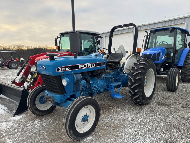1991 FORD 3930 in Lewisville, OH