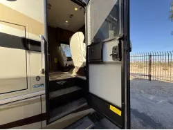 2014 FLEETWOOD BOUNDER 35K