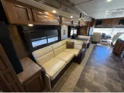 2014 FLEETWOOD BOUNDER 35K
