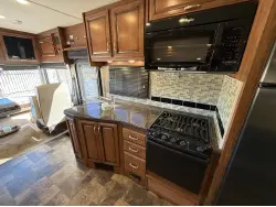 2014 FLEETWOOD BOUNDER 35K