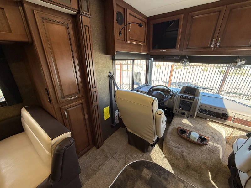 2014 FLEETWOOD BOUNDER 35K