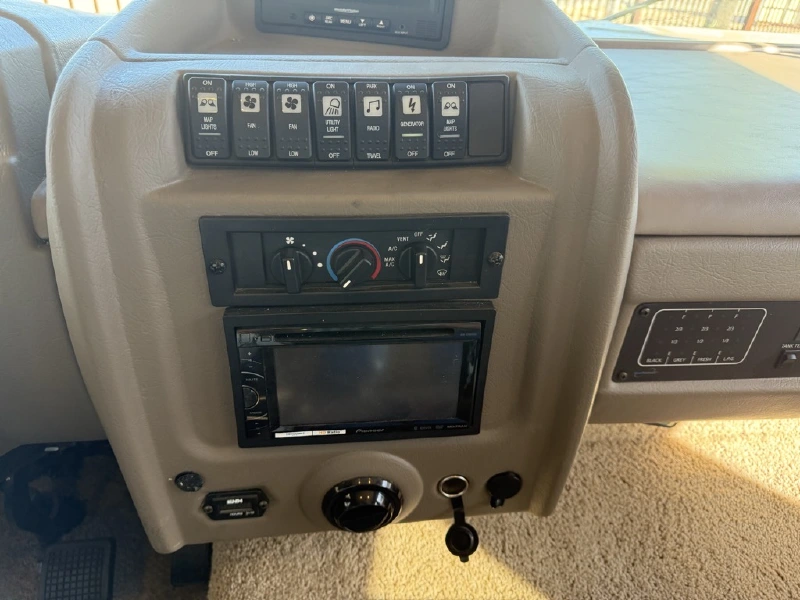 2014 FLEETWOOD BOUNDER 35K