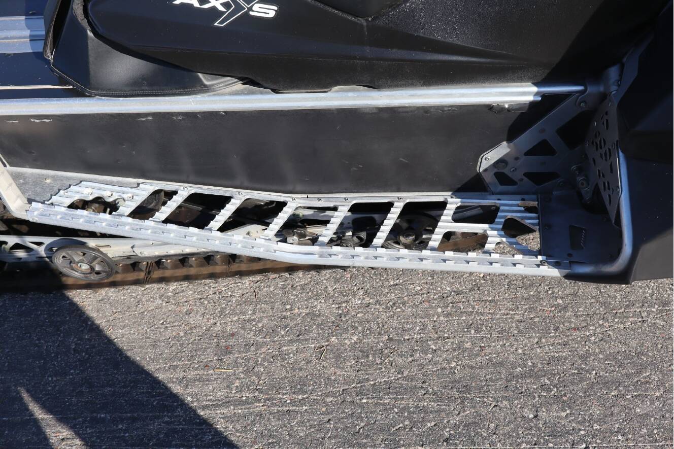 A photo of this 2018 Polaris 800 Switchback Assault 144 ES 2.0