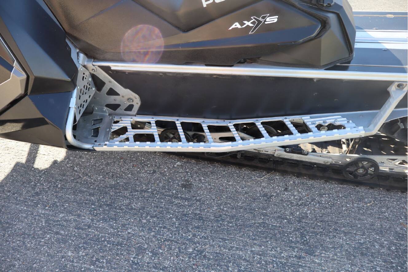 A photo of this 2018 Polaris 800 Switchback Assault 144 ES 2.0