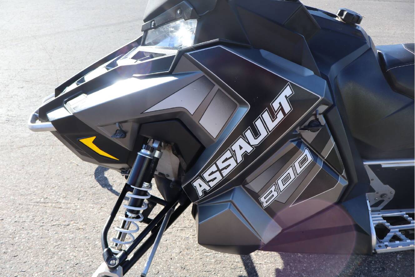 A photo of this 2018 Polaris 800 Switchback Assault 144 ES 2.0